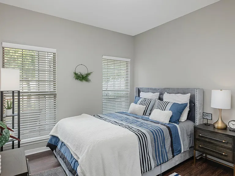 Highland Ridge — Photo 16