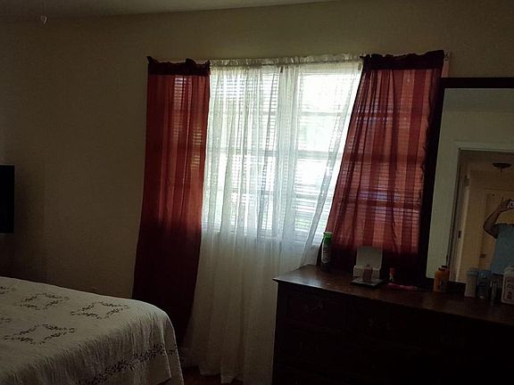 Master bed