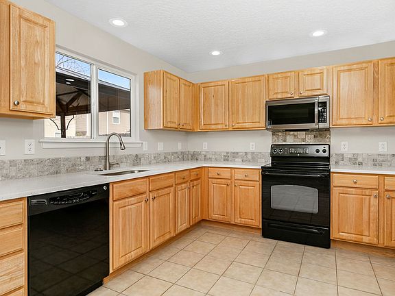 2nd image of 9234 W Lillywood Dr