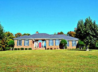 320 Thomason Dr, Calhoun, GA 30701