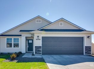 61 N Cranesbill Ave, Kuna, ID 83634