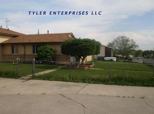 8820 Circle Dr, Westminster, CO 80031