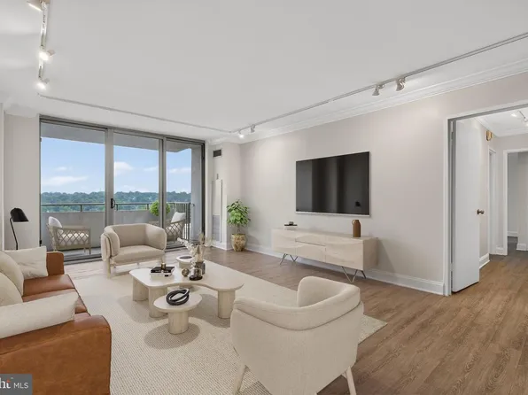 5101 River Rd APT 1515, Bethesda, MD 20816