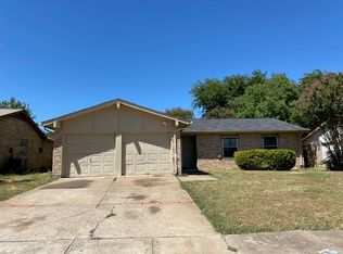 1011 Shenandoah Dr, Arlington, TX 76014