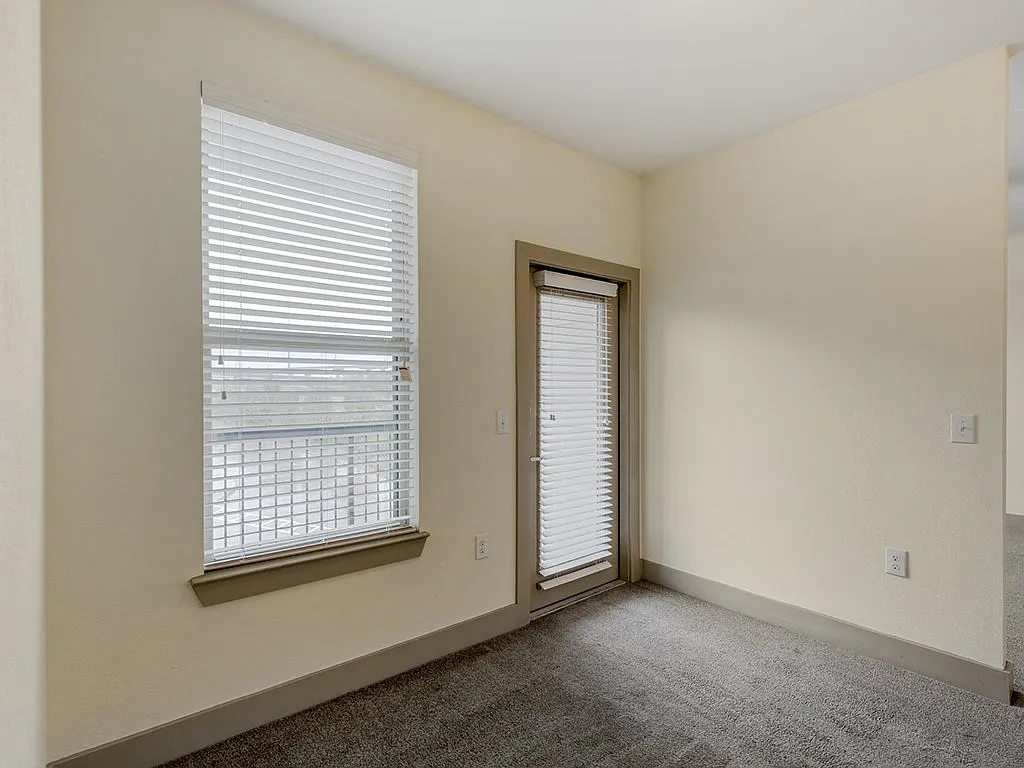 McKinney Pointe — Photo 4