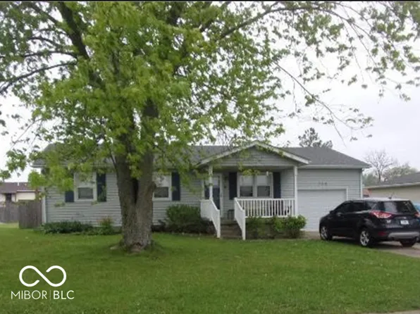 722 W 15th St, Greensburg, IN 47240