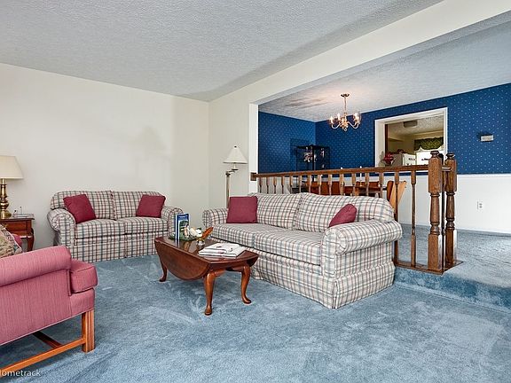 Spacious Living Room