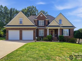 235 Landry Dr, Kings Mountain, NC 28086