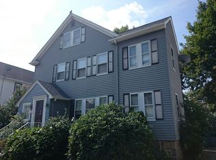 238 Maple St, West Roxbury, MA 02132