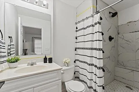 1116 Patrick Henry Pl — Photo 10