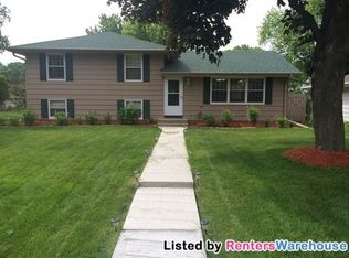 4601 W 84th St, Bloomington, MN 55437