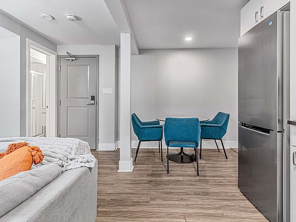 5th image of 388 Chapel St #3