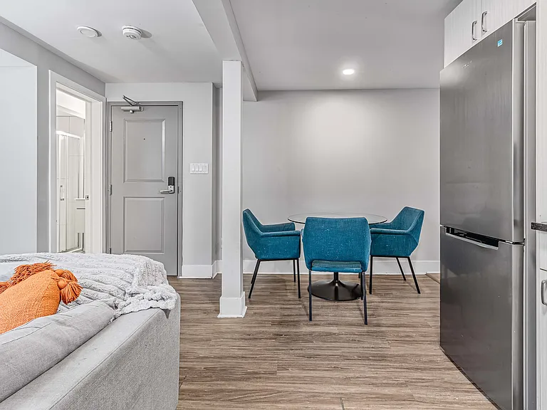 388 Chapel St #3 — Photo 5
