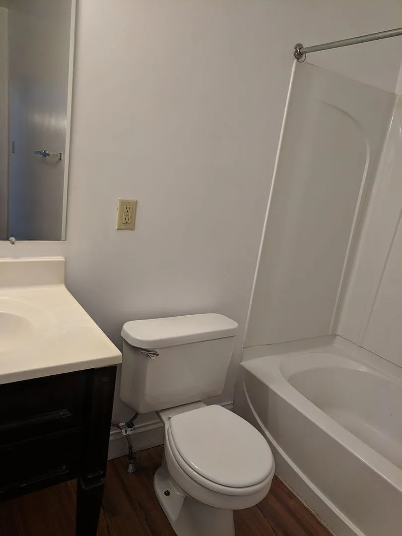 309 MEYRAN — Photo 1