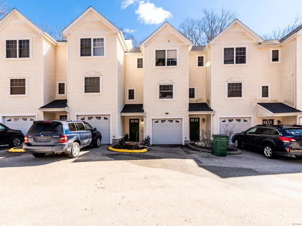 152 Summit Street #152, Norwich, CT 06360