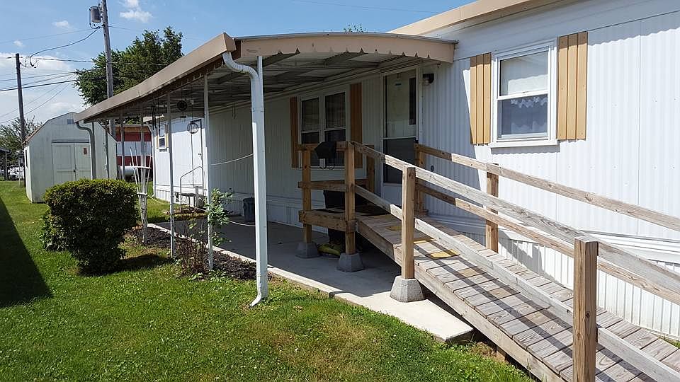 1st image of 312 4th Ave
