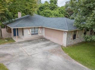 2103 Rolling Glen Dr, Spring, TX 77373