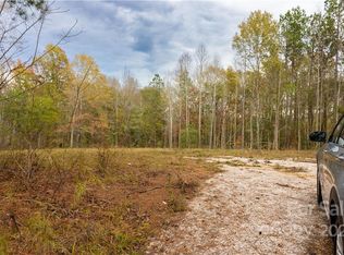 1892 Catawba River Rd, Fort Lawn, SC 29714