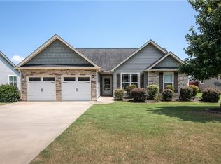1018 Blythwood Dr, Piedmont, SC 29673