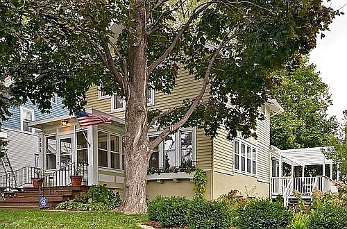 1st image of 254 Macalester St