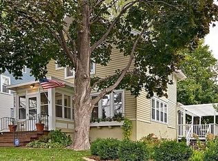 254 Macalester St, Saint Paul, MN 55105