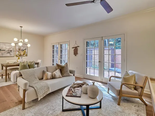 5027 Forest Lake Pl, Columbia, SC 29206