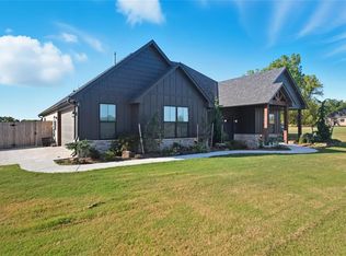 42829 Garretts Lake Rd, Shawnee, OK 74804