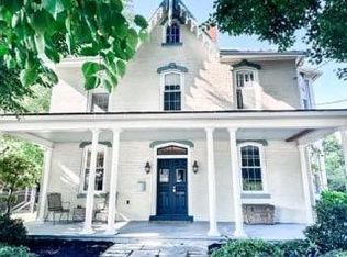 2300 Market St, Camp Hill, PA 17011