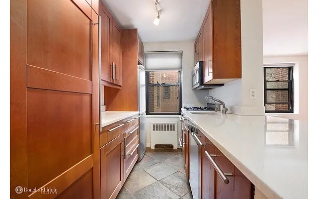 Sold by Douglas Elliman | media 23