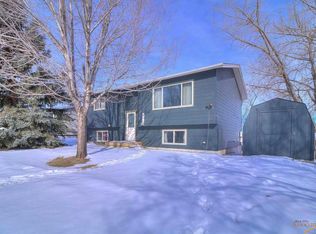 826 Polaris Ct, Rapid City, SD 57701
