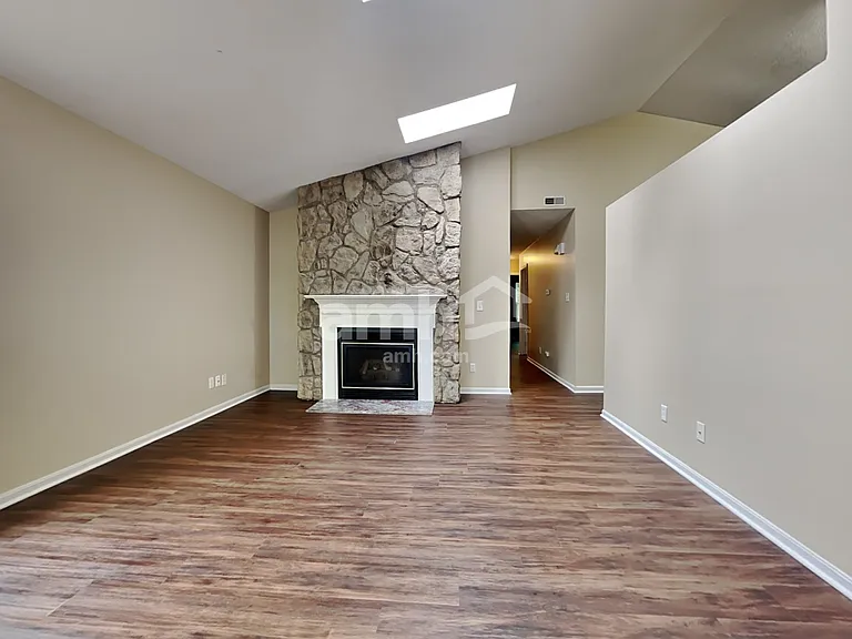 2515 Bridgewood Dr — Photo 7