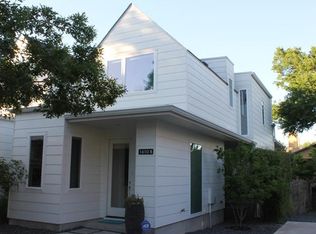 1610 Ravey St #B, Austin, TX 78704