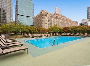 400 N La Salle St #3201, Chicago, IL 60605