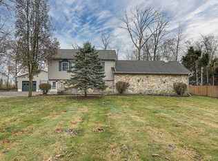 3159 Rocky Point Rd, Springfield, OH 45502