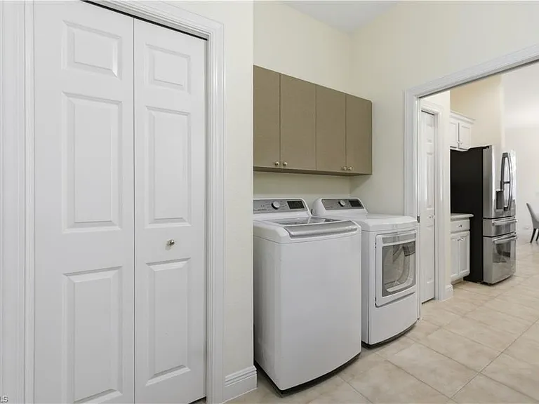 9235 Troon Lakes Dr — Photo 28