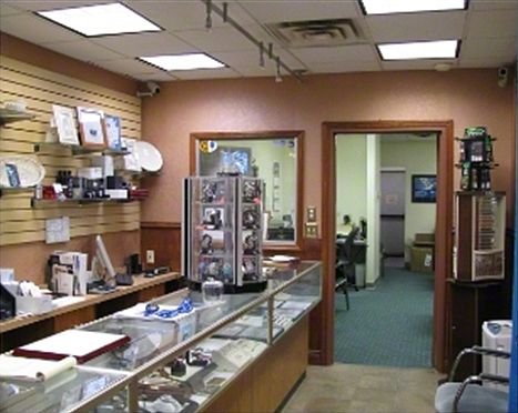 Broadway 7325 (inside 2)