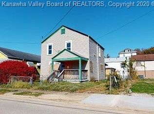 1302 Moore Ave, Dunbar, WV 25064