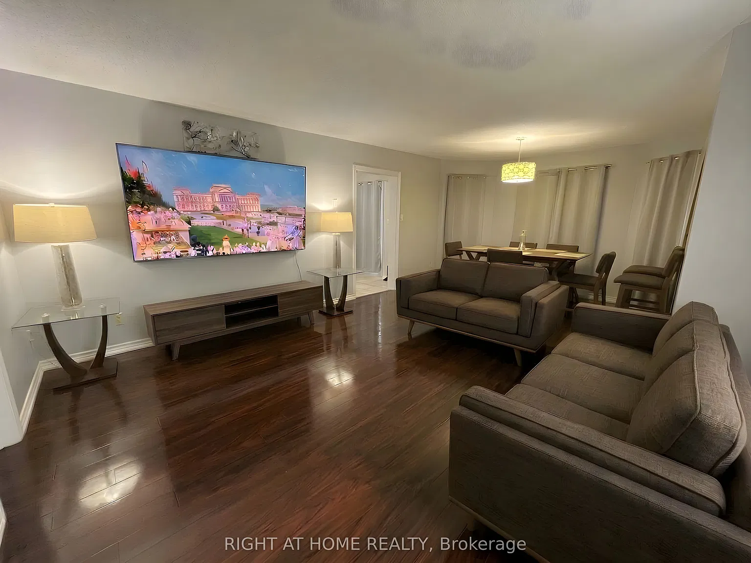3 bed, $2,700 — Photo 3