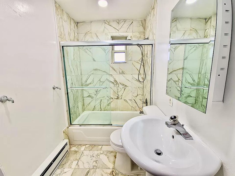 2nd image of 3712 Cypress Ave #3A