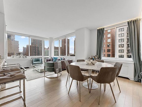 4th image of 389 E 89th St APT 10F