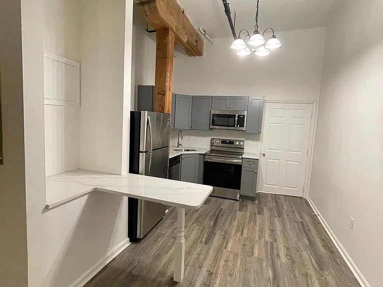 1020 Hamilton St #4 — Photo 15