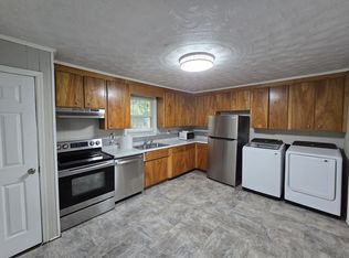 391 Sequoia Dr, Spartanburg, SC 29306
