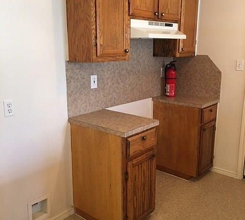 4th image of 3309 Lazy Palm Dr N