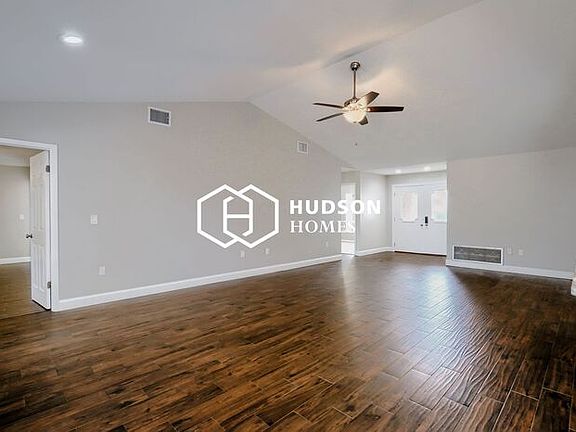 4th image of 6247 Butternut Dr
