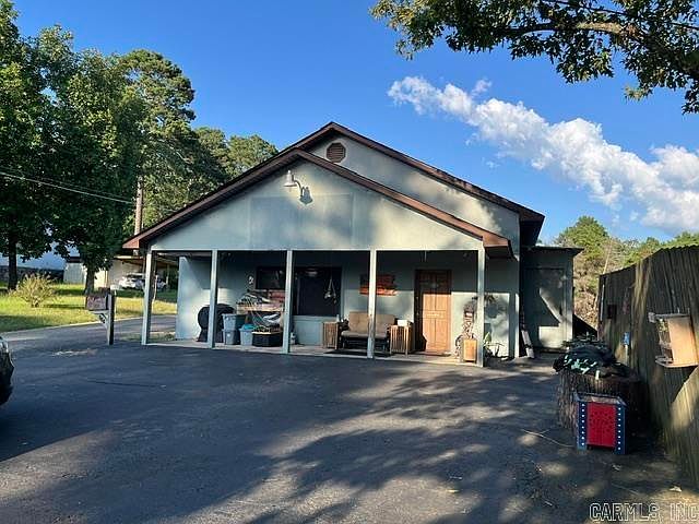 1st image of 331 Adcock Rd