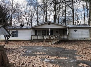 6075 W Big Hurricane Rd, Martinsville, IN 46151