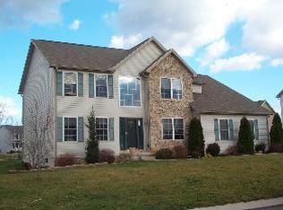 2162 Rillian Ln, York, PA 17404
