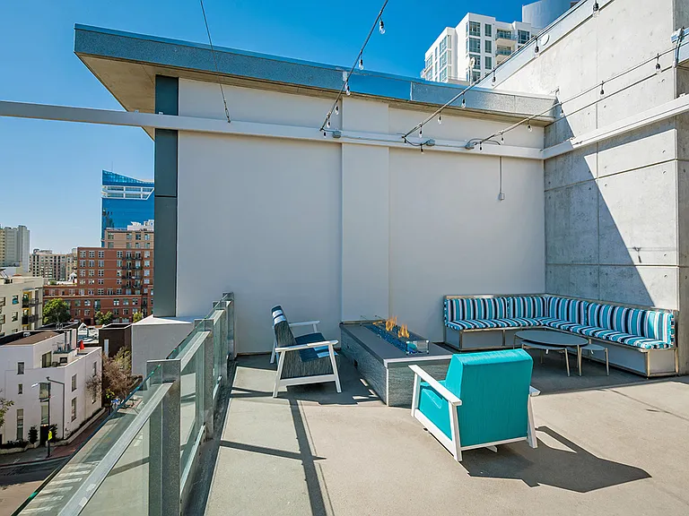 1050 Island Ave #317 — Photo 37