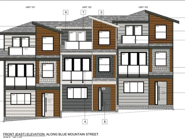266 Blue Mountain St, Coquitlam, BC V3K 4H8