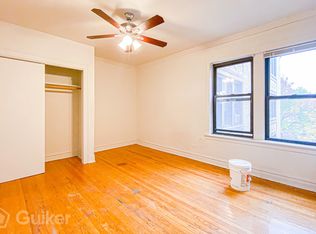 4256 N Clark St #2, Chicago, IL 60613